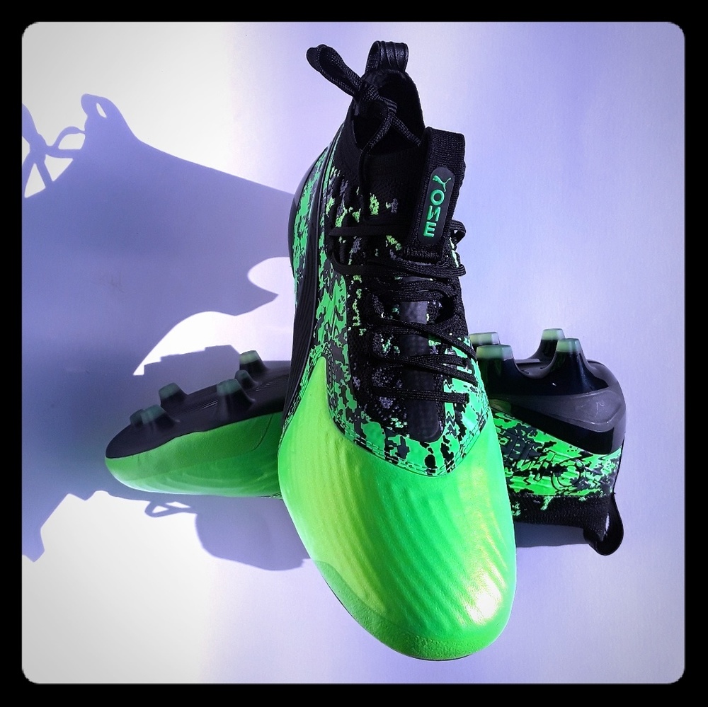 Puma,collectors itemMEWIS.WOMEN'SSOCCER CHAMPIONS